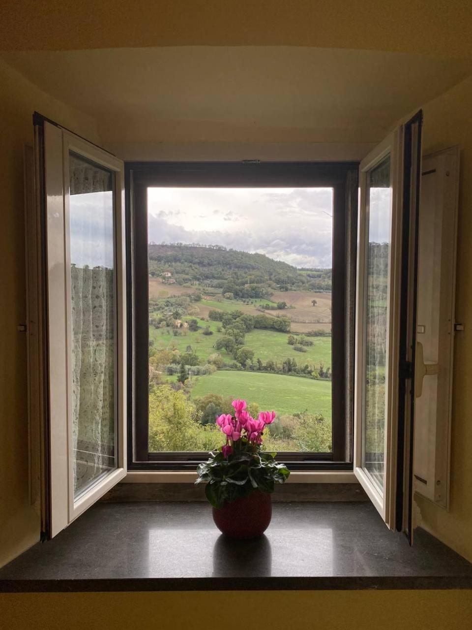 Casa Vacanze Il Geranio Celleno Eksteriør billede